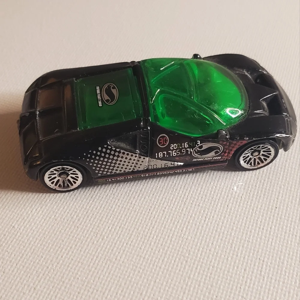 Vintage 1997- Ford GT-90 Hot Wheel